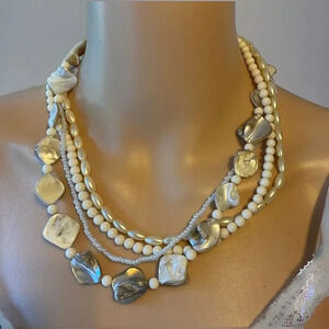 VTG AVON 4Strands TORSADE NECKLACE Gold Tone Creamy Lucite/Faux Pearl/Shell Bead